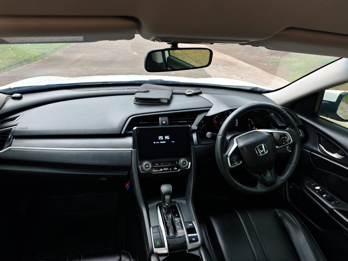Honda Civic 1.8 E Sedan AT 2018