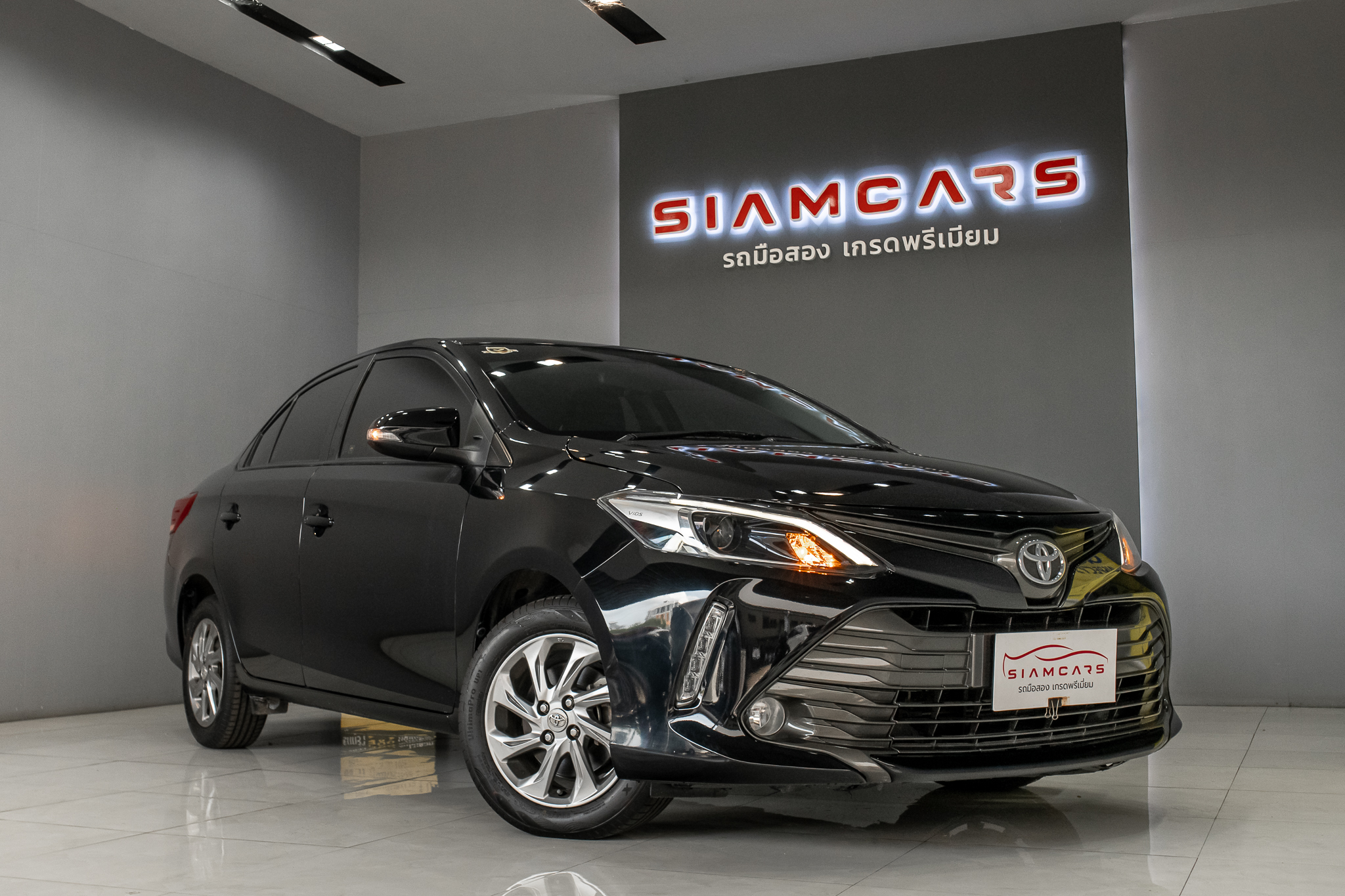 Toyota Vios 1.5 Mid Sedan AT ปี 2020
