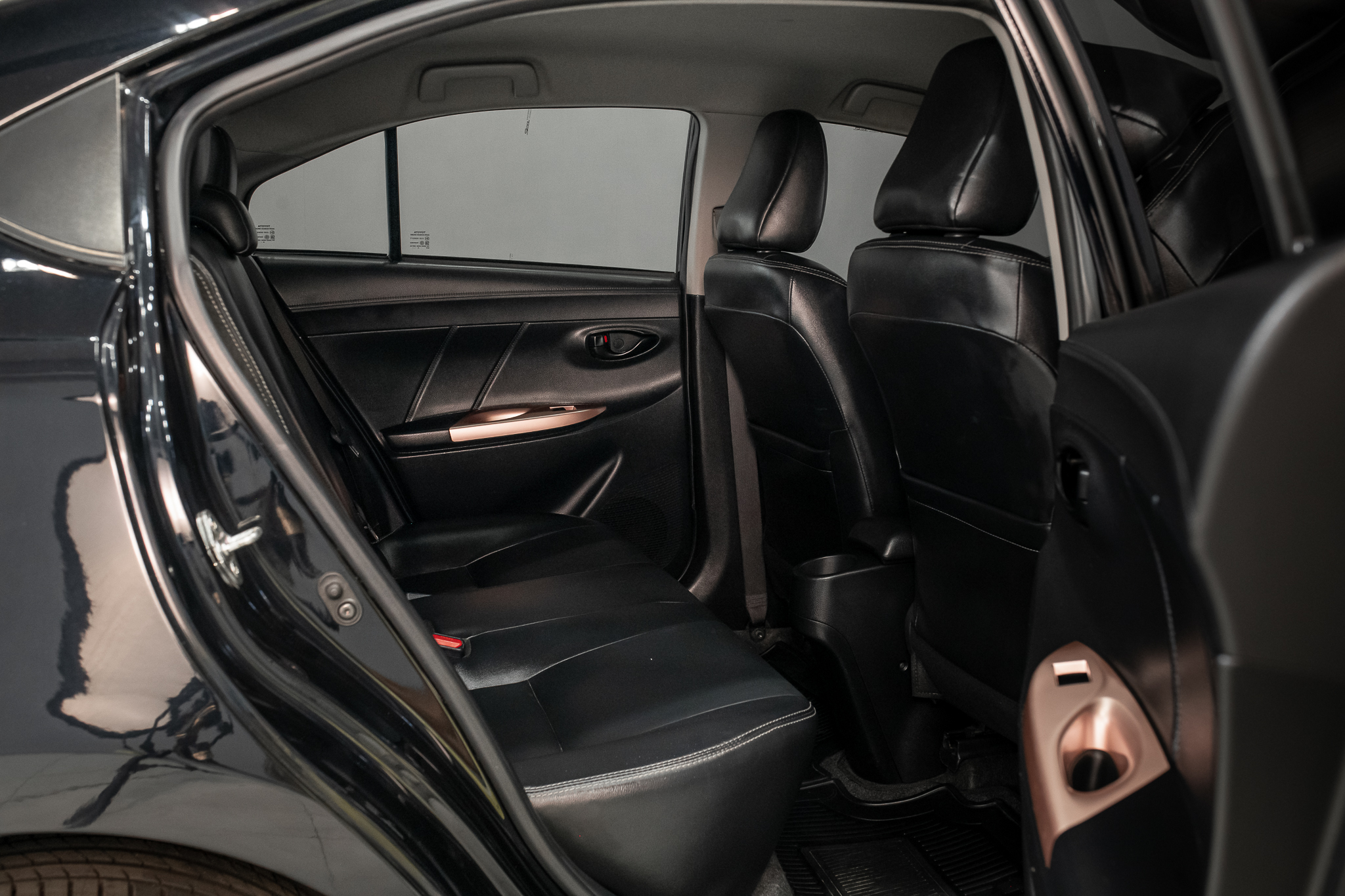 Toyota Vios 1.5 Mid Sedan AT ปี 2020