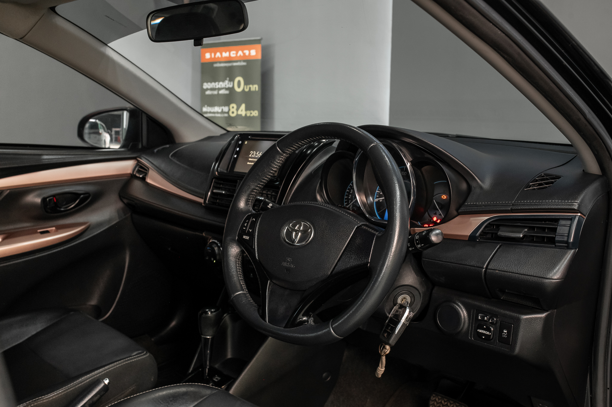 Toyota Vios 1.5 Mid Sedan AT ปี 2020
