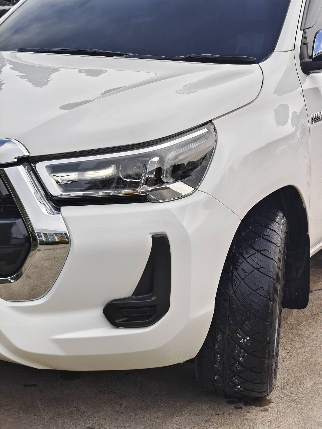 Toyota Hilux Revo Double Cab 2.4 Mid Z Edition MT 2021