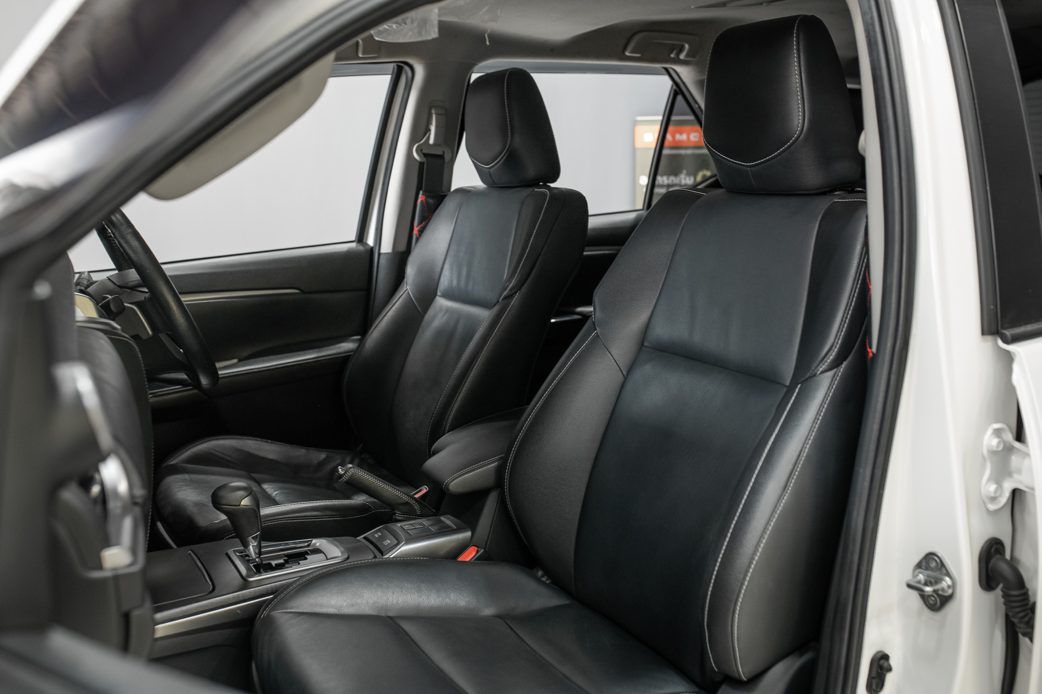 Toyota Fortuner 2.4 G SUV AT 2020
