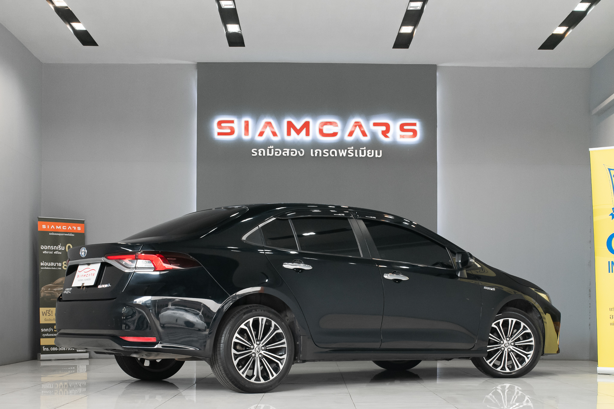 Toyota Corolla Altis 1.8 Hybrid Premium Sedan AT ปี 2021