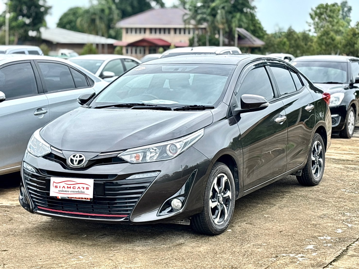 Toyota Yaris ATIV 1.2 High Sport Premium AT 2019