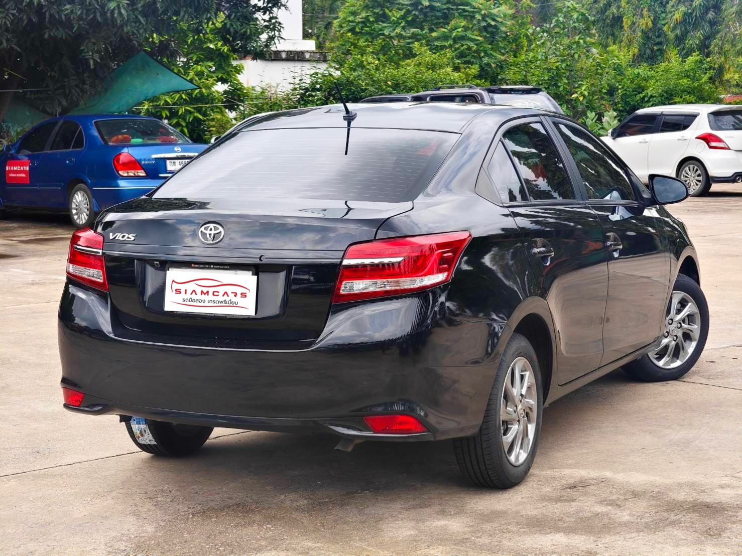 Toyota Vios 1.5 Mid Sedan AT ปี 2020