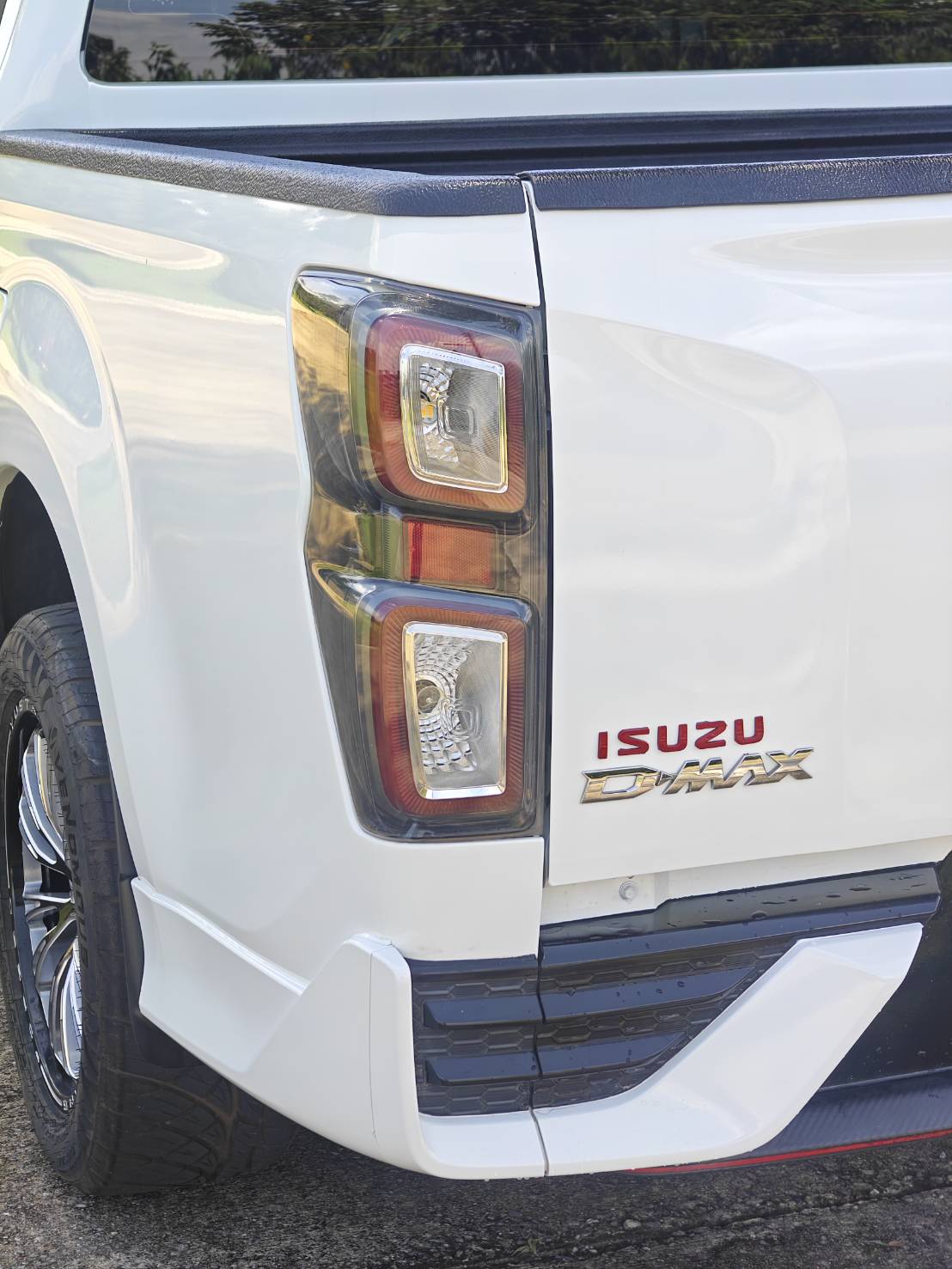 Isuzu D-Max All New Blue Power Cab-4 1.9 Ddi Speed X-series MT 2022