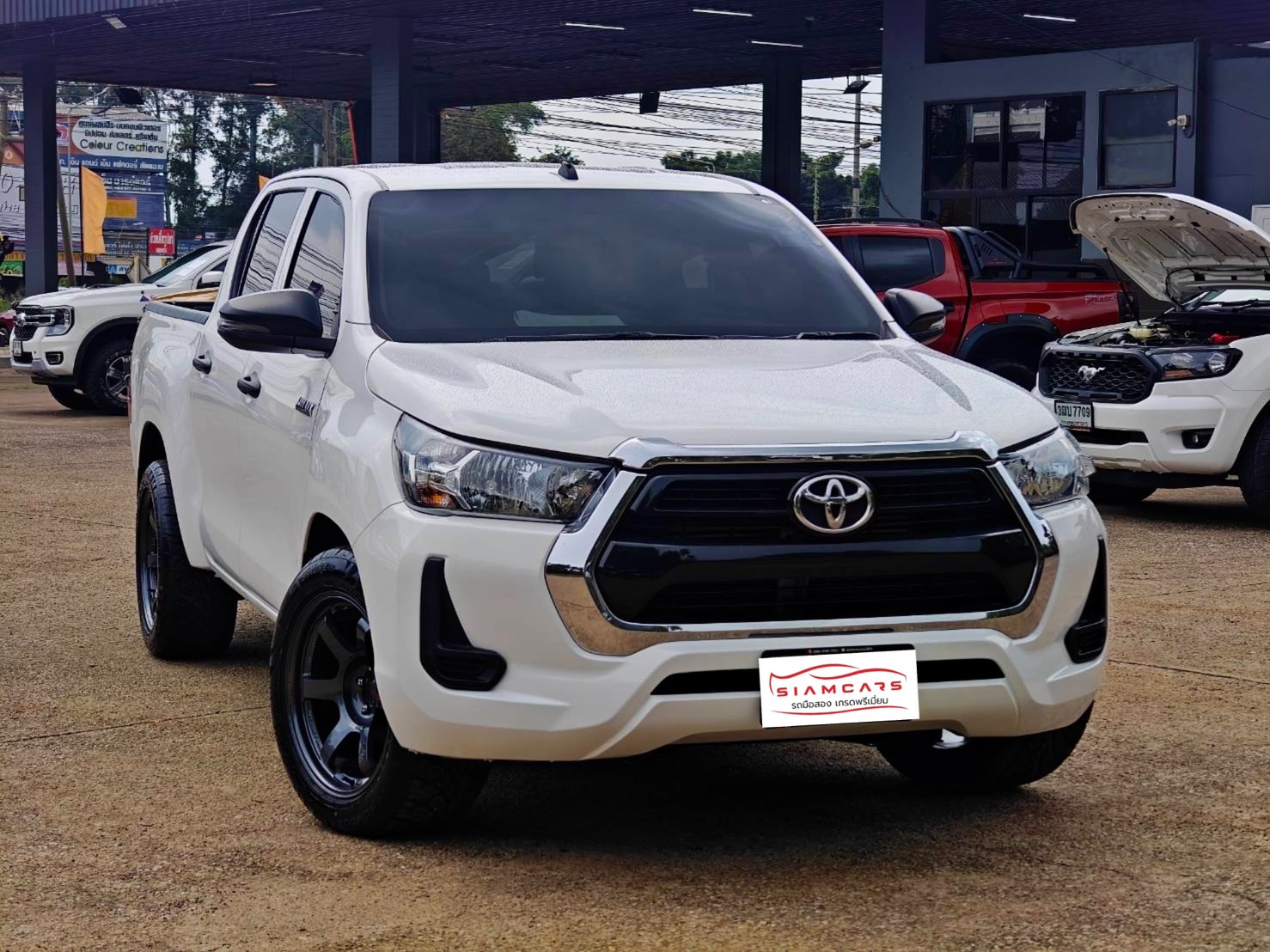 Toyota Hilux Revo Double Cab 2.4 Entry Z Edition AT 2023