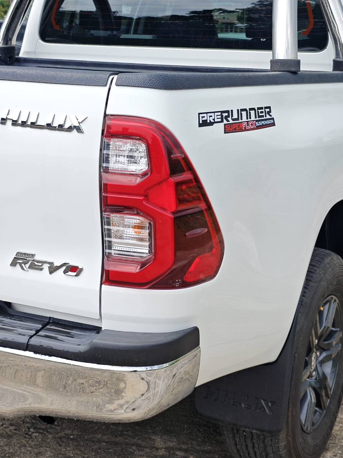 Toyota Hilux Revo Double Cab 2.4 Entry Prerunner AT 2021