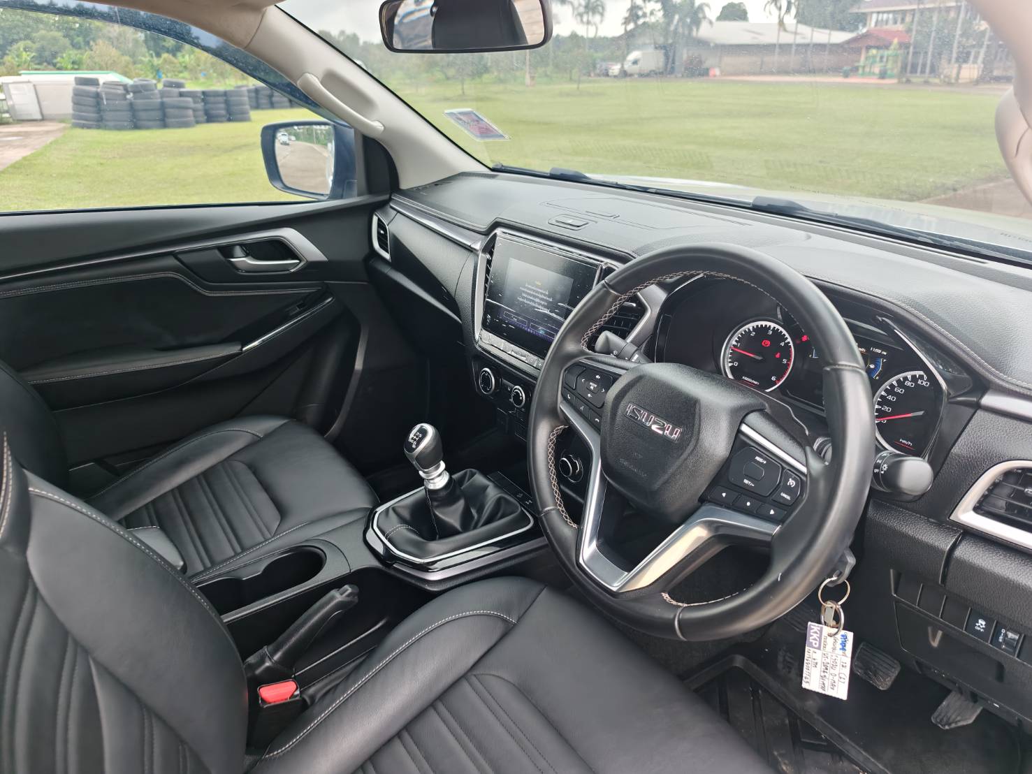 Isuzu D-Max All New Blue Power Spacecab V-Cross 3.0 Ddi Z 4WD AT 2022