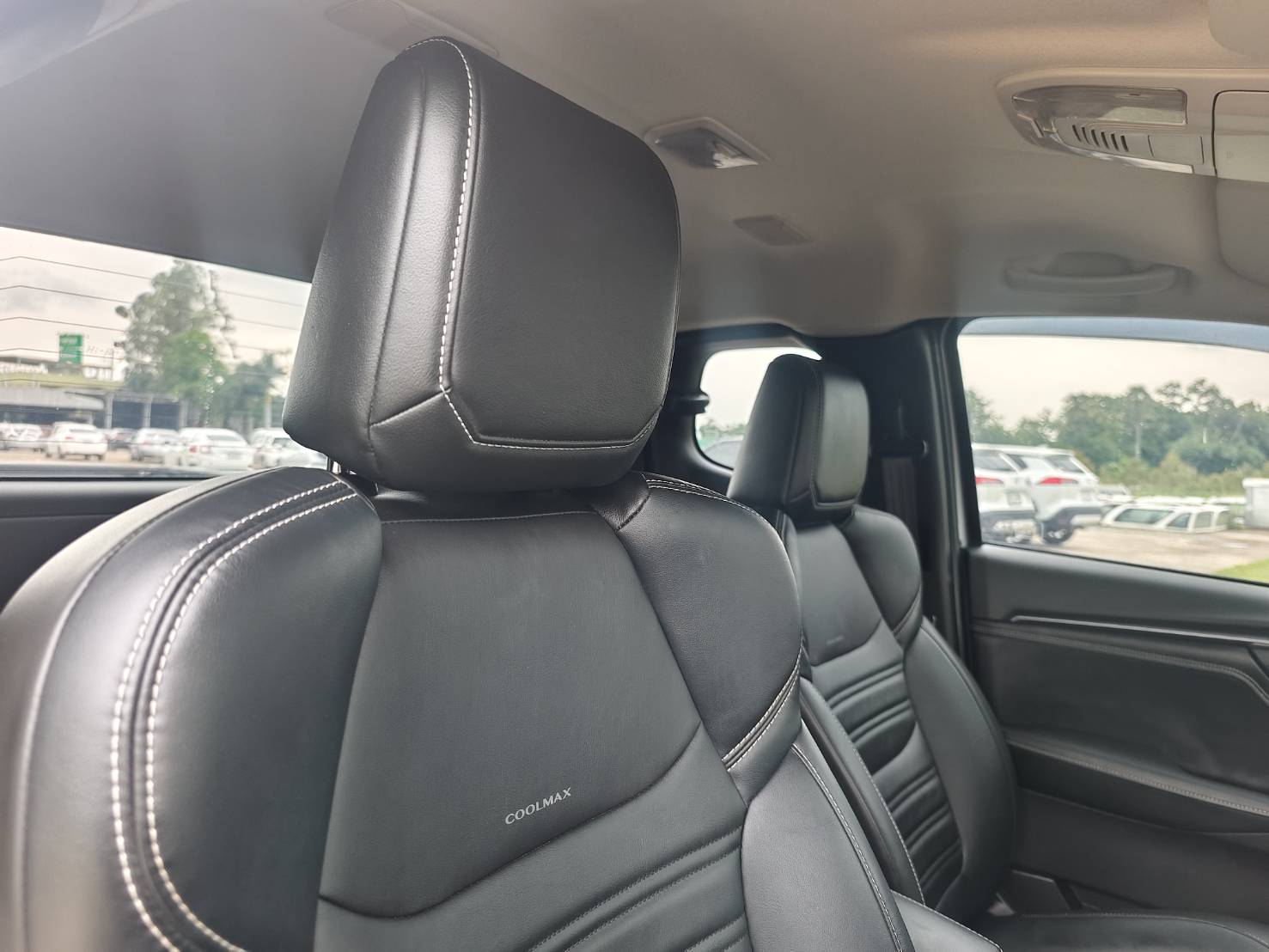 Isuzu D-Max All New Blue Power Spacecab V-Cross 3.0 Ddi Z 4WD AT 2022