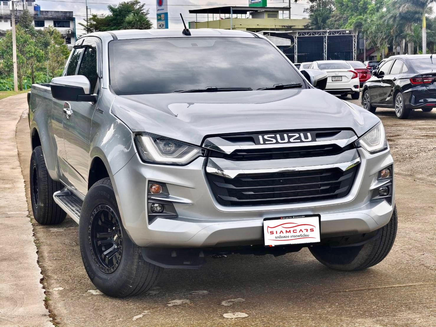 Isuzu D-Max All New Blue Power Spacecab V-Cross 3.0 Ddi Z 4WD AT 2022