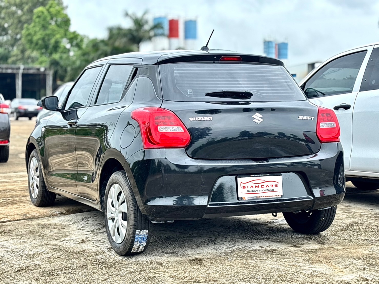 Suzuki Swift 1.2 GL Hatchback AT 2021