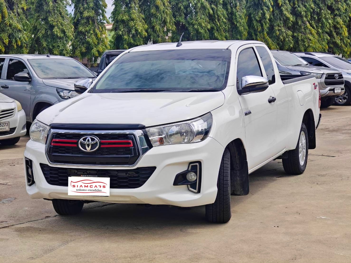 Toyota Hilux Revo Smart Cab 2.4 J Plus Z Edition MT 2020