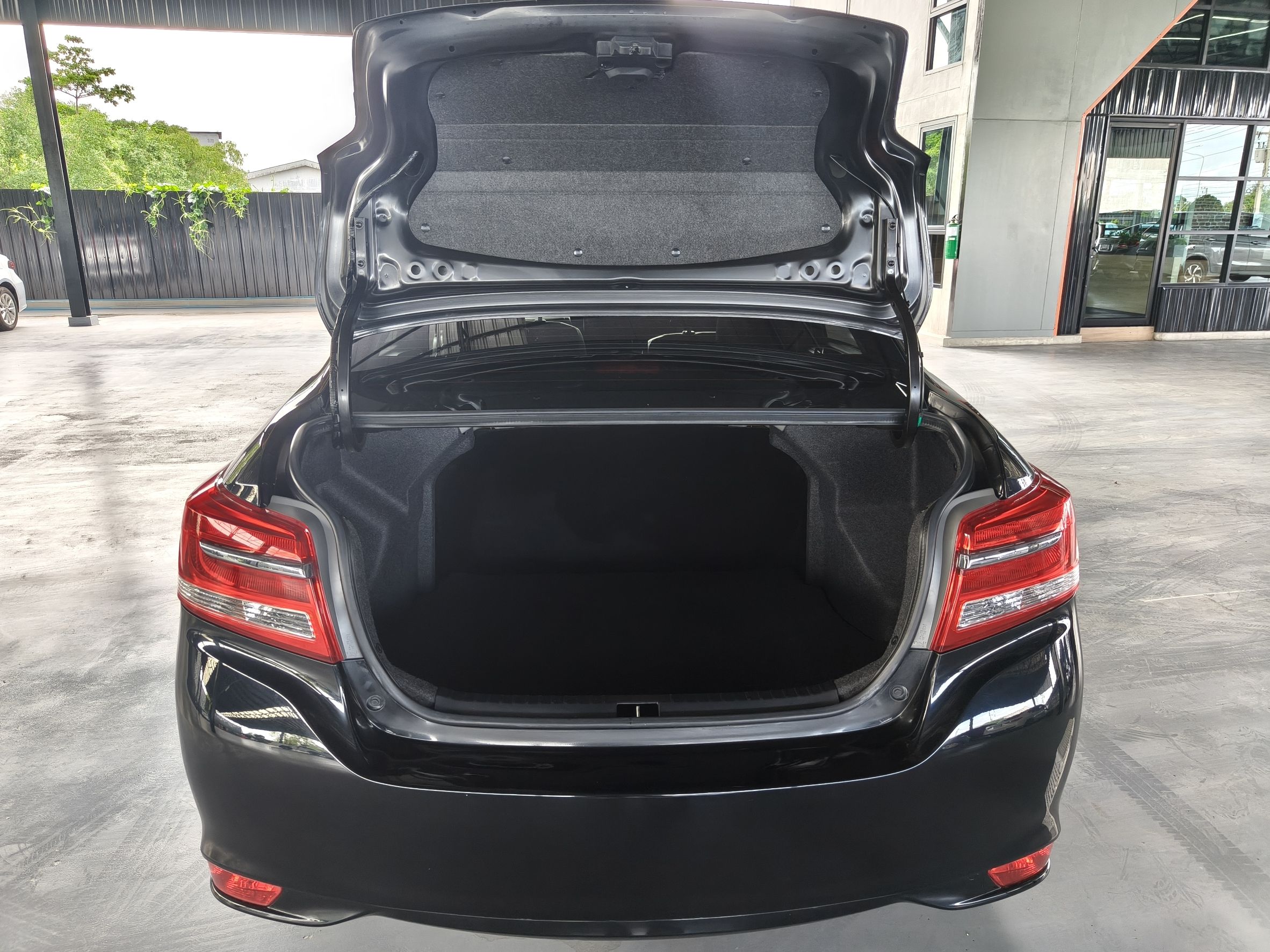 Toyota Vios 1.5 Mid Sedan AT ปี 2021