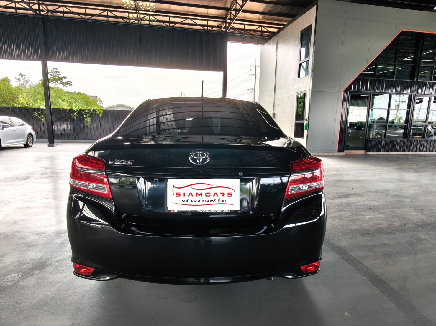 Toyota Vios 1.5 Mid Sedan AT ปี 2021