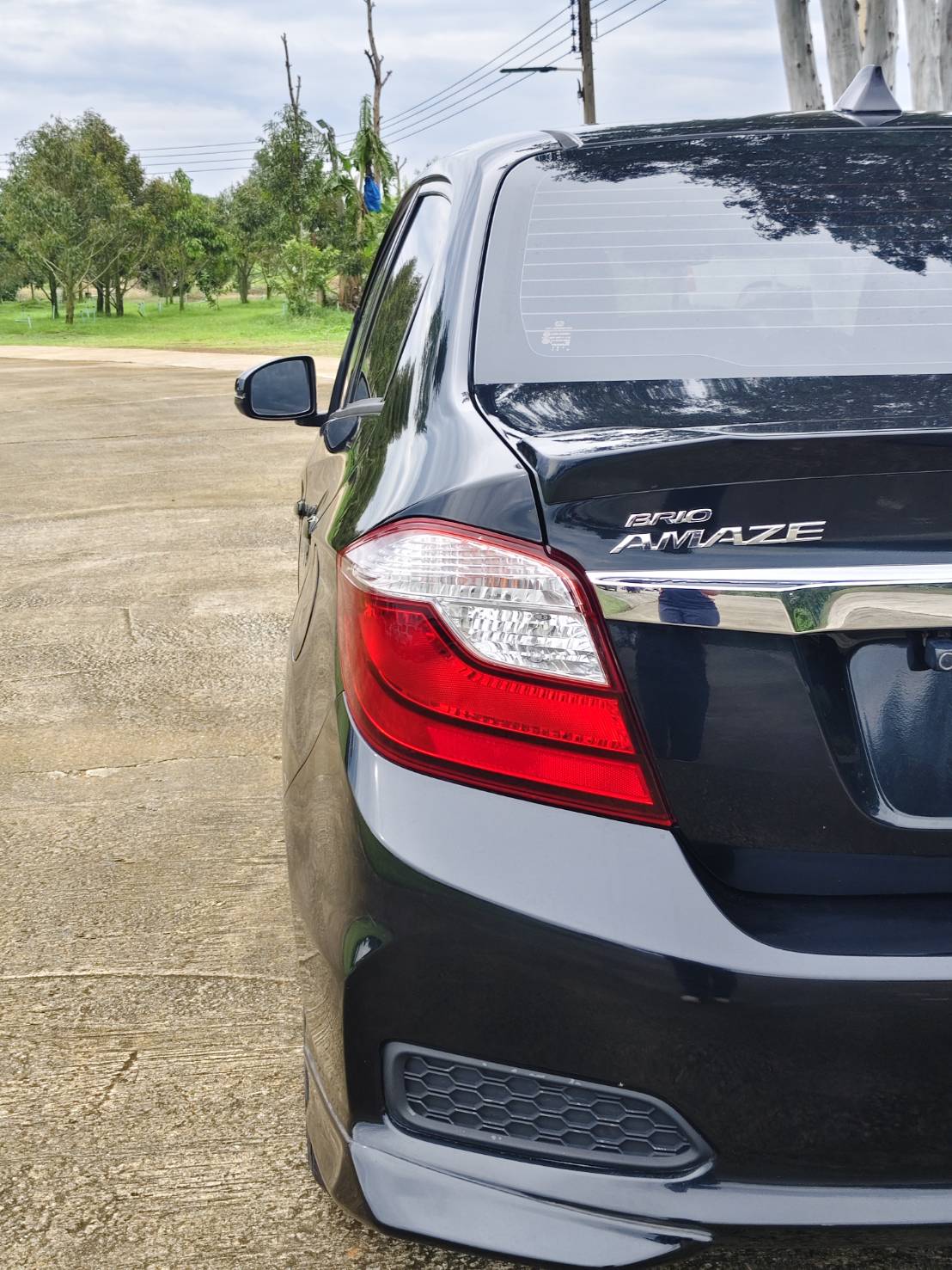 Honda Brio Amaze 1.2 V Sedan AT 2018