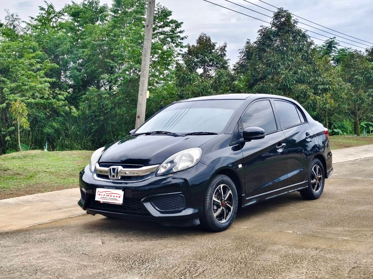 Honda Brio Amaze 1.2 V Sedan AT 2018