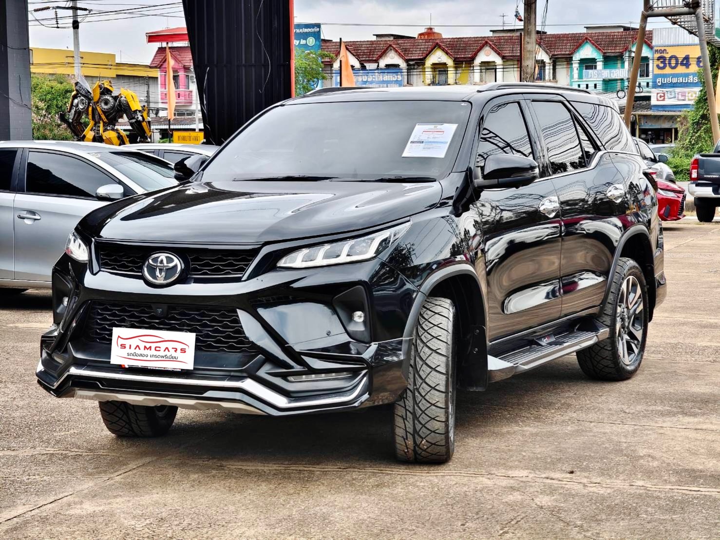 Toyota Fortuner 2.4 Legender 4 WD SUV AT 2021