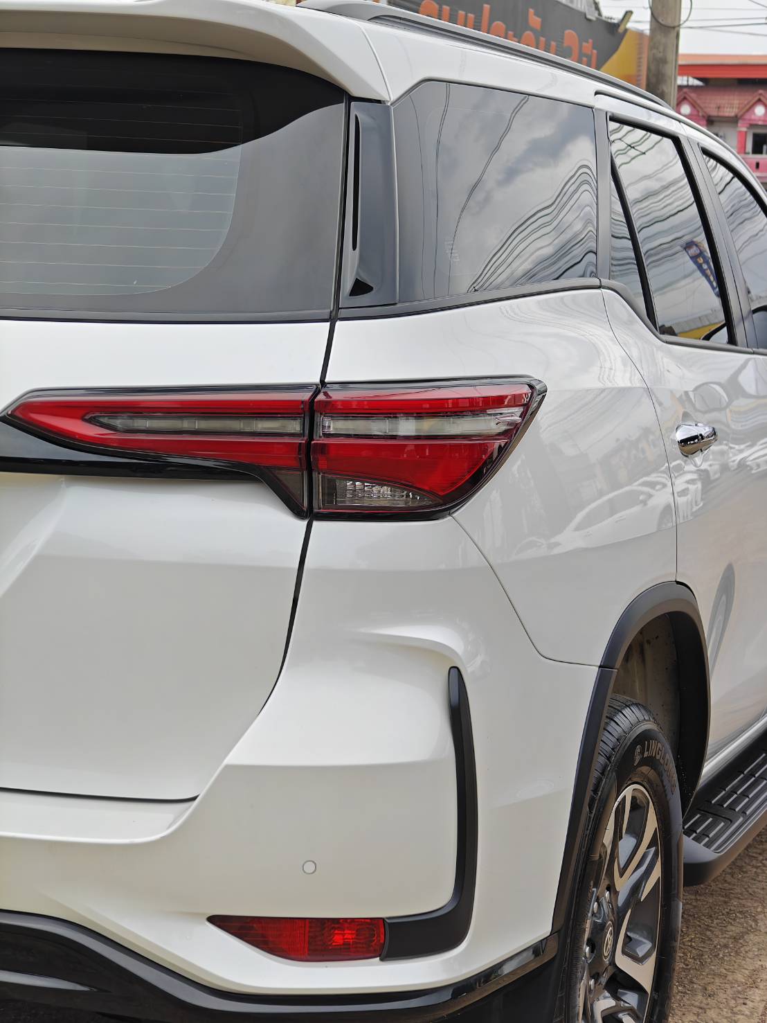 Toyota Fortuner 2.4 Legender G SUV AT 2023
