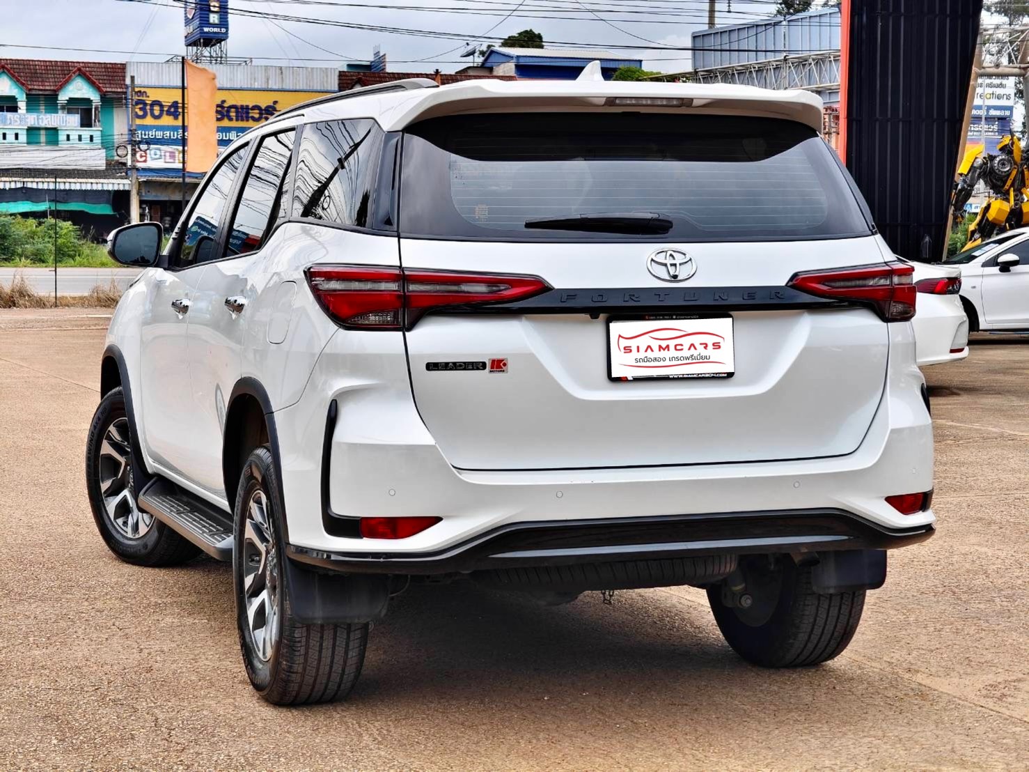 Toyota Fortuner 2.4 Legender G SUV AT 2023