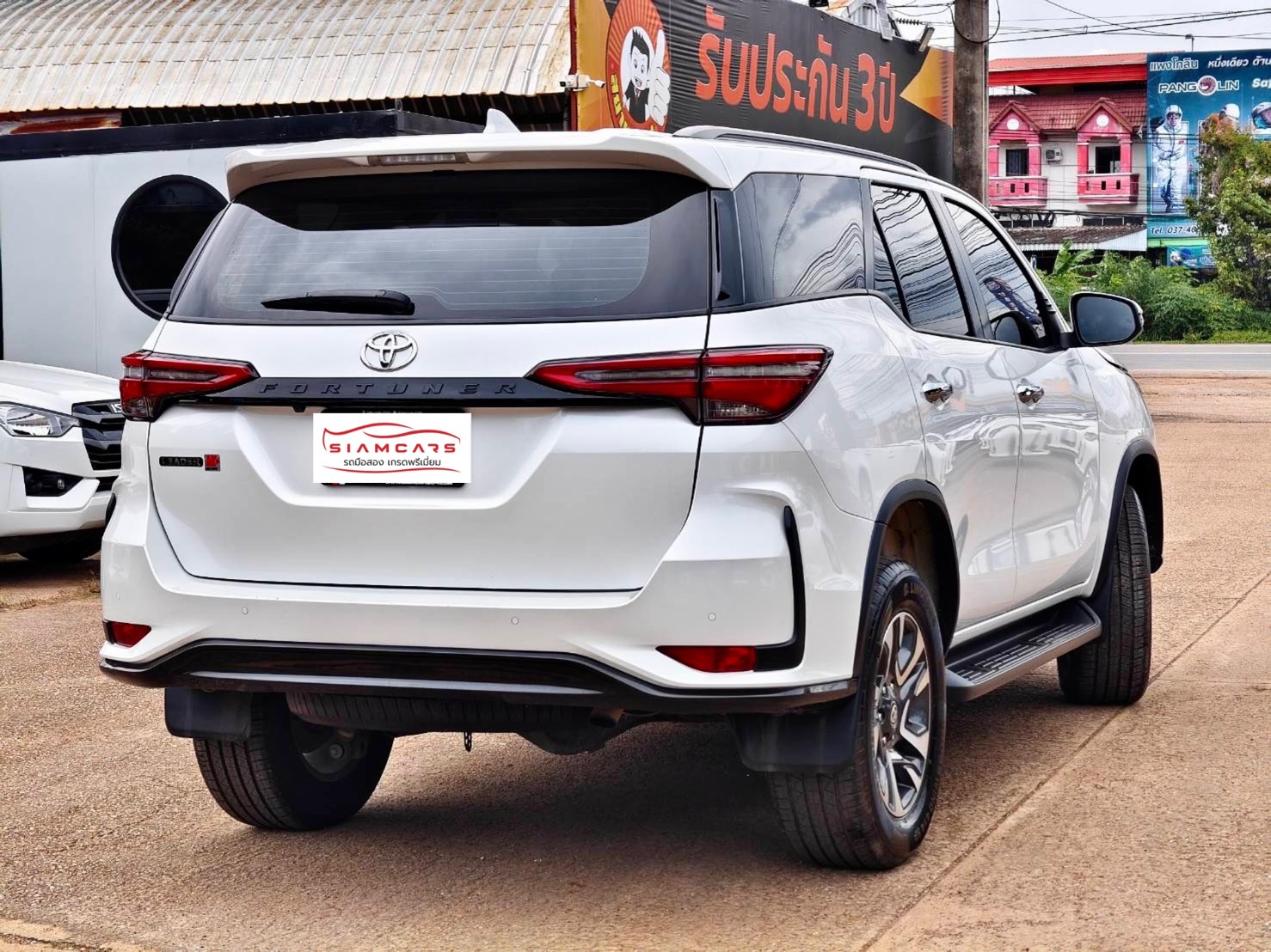 Toyota Fortuner 2.4 Legender G SUV AT 2023