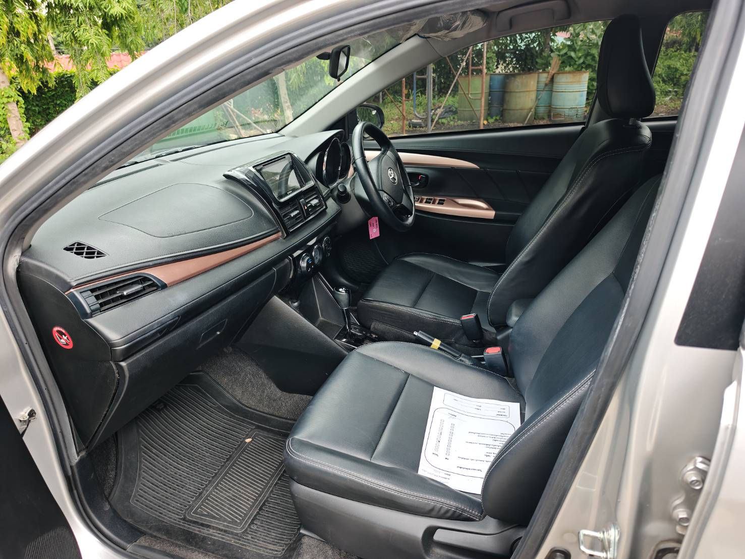 Toyota Vios 1.5 Mid Sedan AT ปี 2021