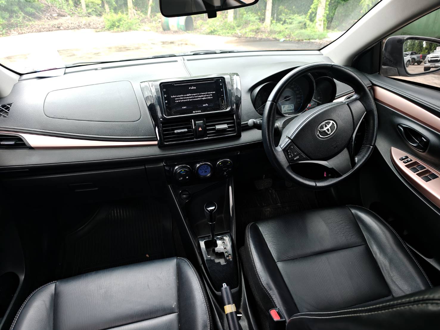 Toyota Vios 1.5 Mid Sedan AT ปี 2021