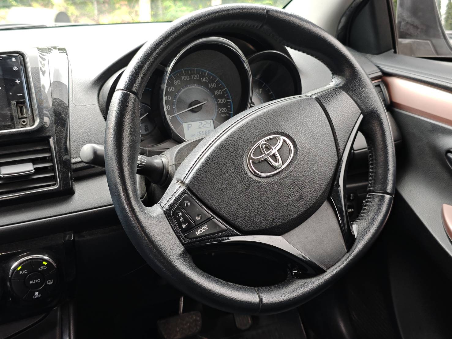 Toyota Vios 1.5 Mid Sedan AT ปี 2021