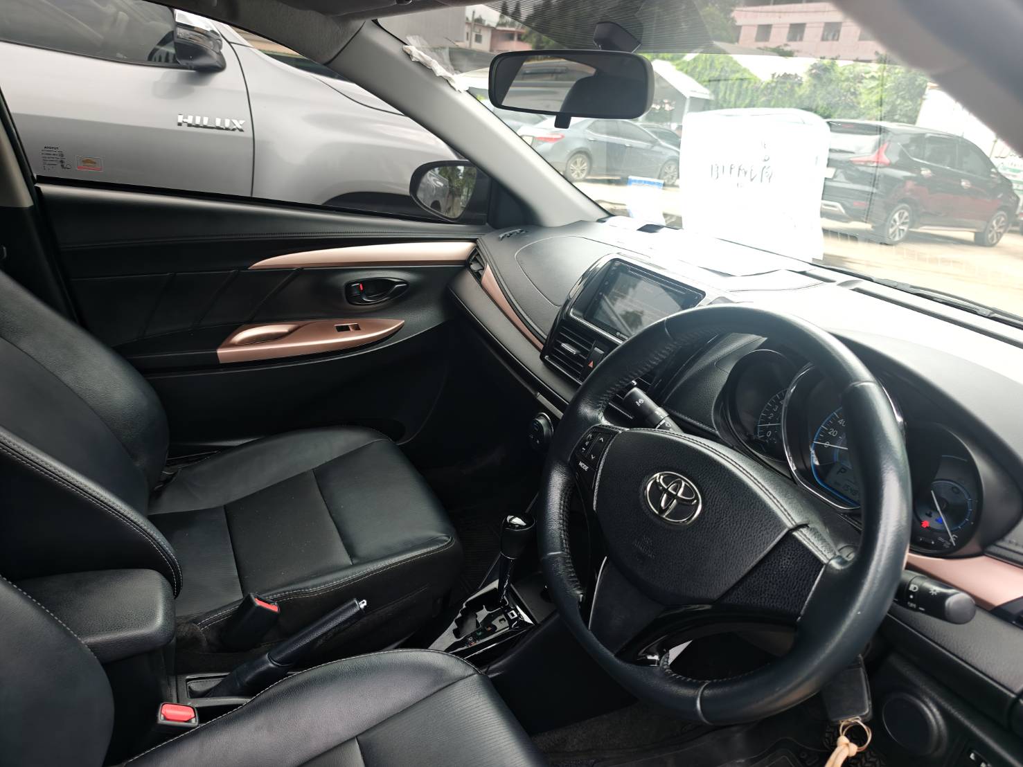 Toyota Vios 1.5 Mid Sedan AT ปี 2020