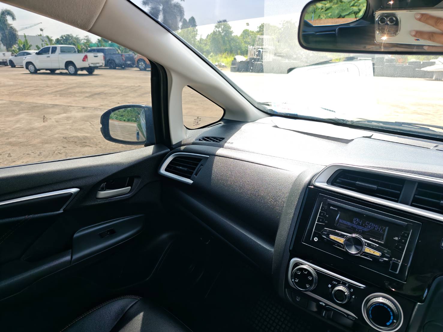 Honda Jazz 1.5 S Hatchback AT 2019
