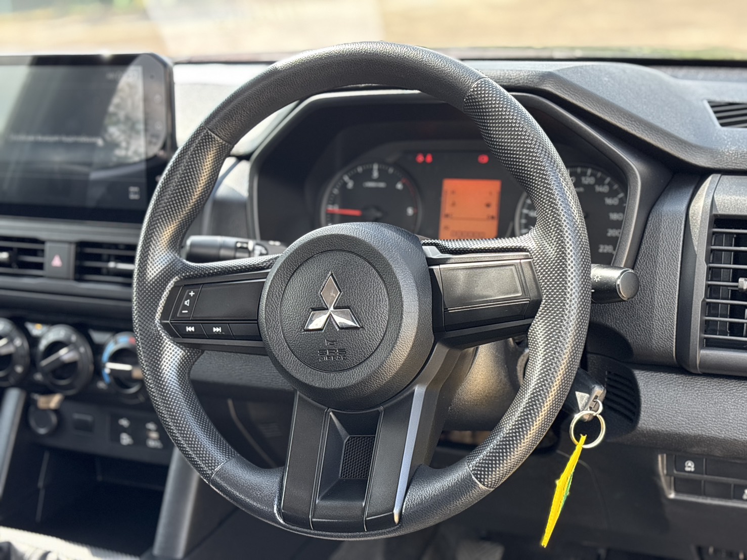 Mitsubishi Triton All New Mega Cab 2.4 Active MT 2024