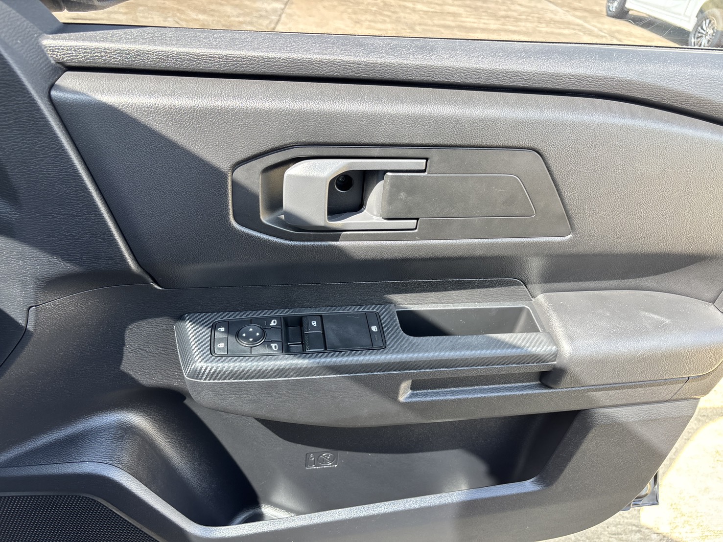 Mitsubishi Triton All New Mega Cab 2.4 Active MT 2024