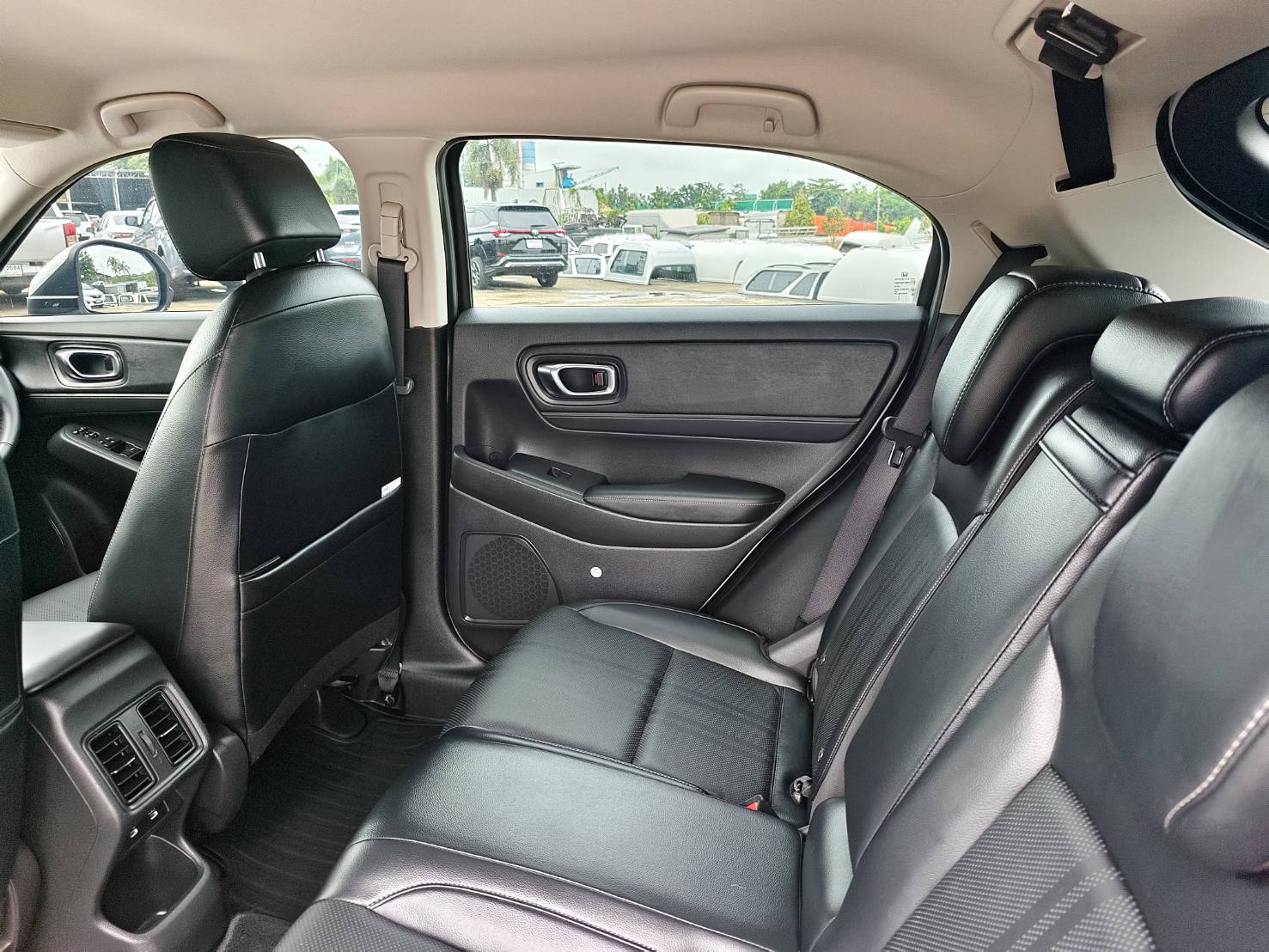 HONDA HR-V eHEV 1.5 E SUV AT ปี 2025