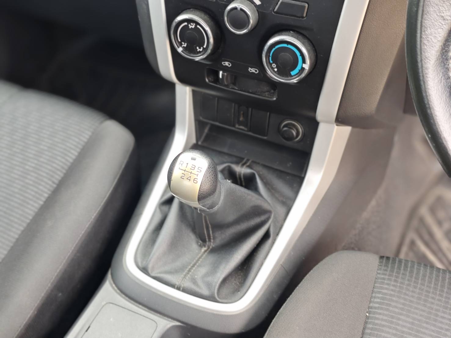 Isuzu D-Max All New Blue Power Spacecab Hi-Lander 1.9 Ddi Z MT 2018