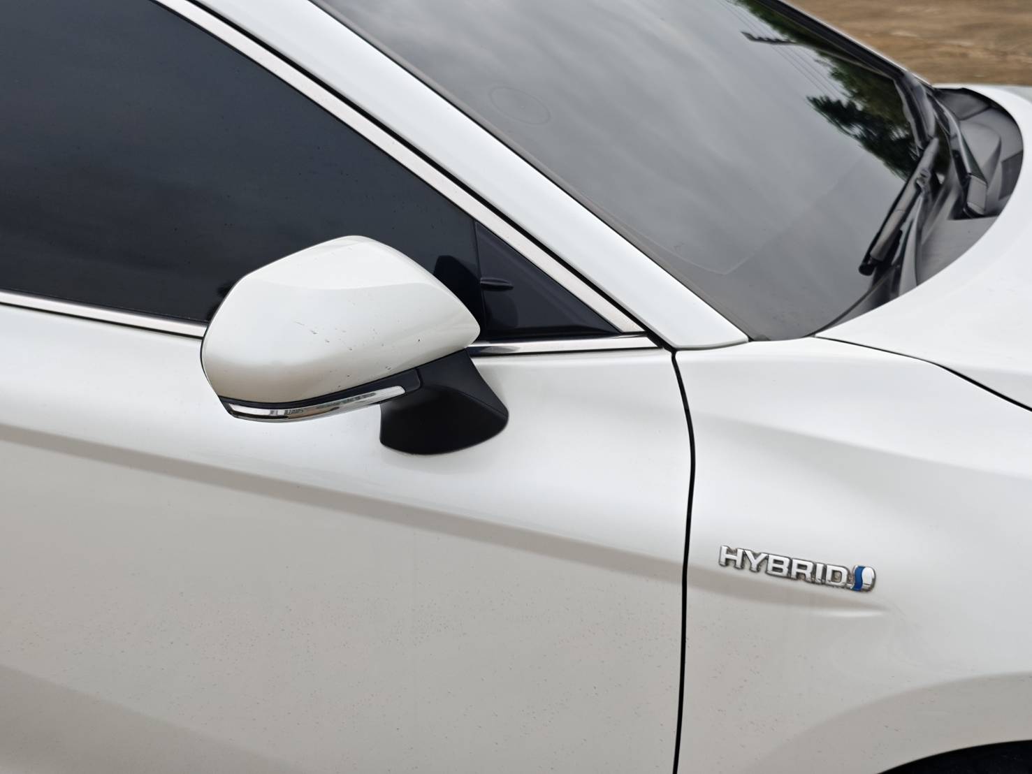 Toyota Camry 2.5 Hybrid Premium Sedan AT ปี2022