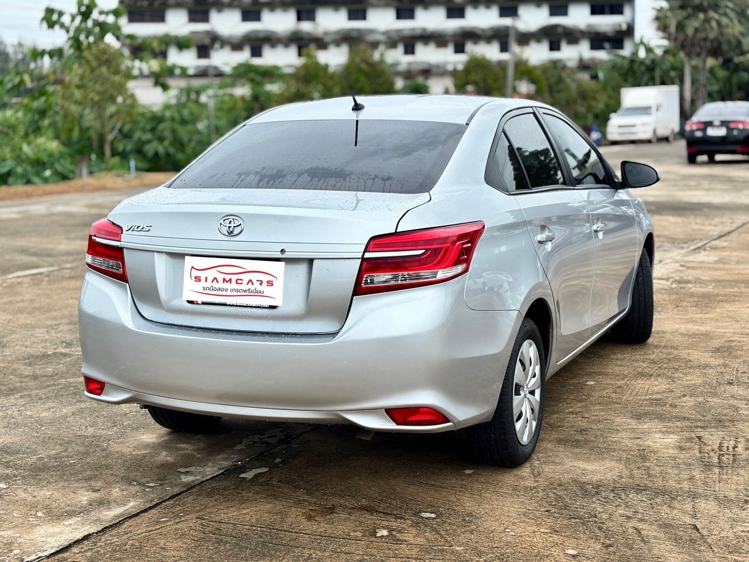 Toyota Vios 1.5 Entry Sedan AT ปี 2021