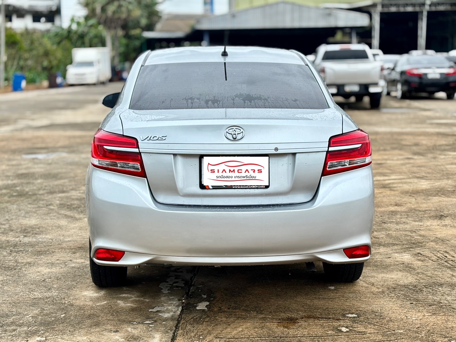 Toyota Vios 1.5 Entry Sedan AT ปี 2021
