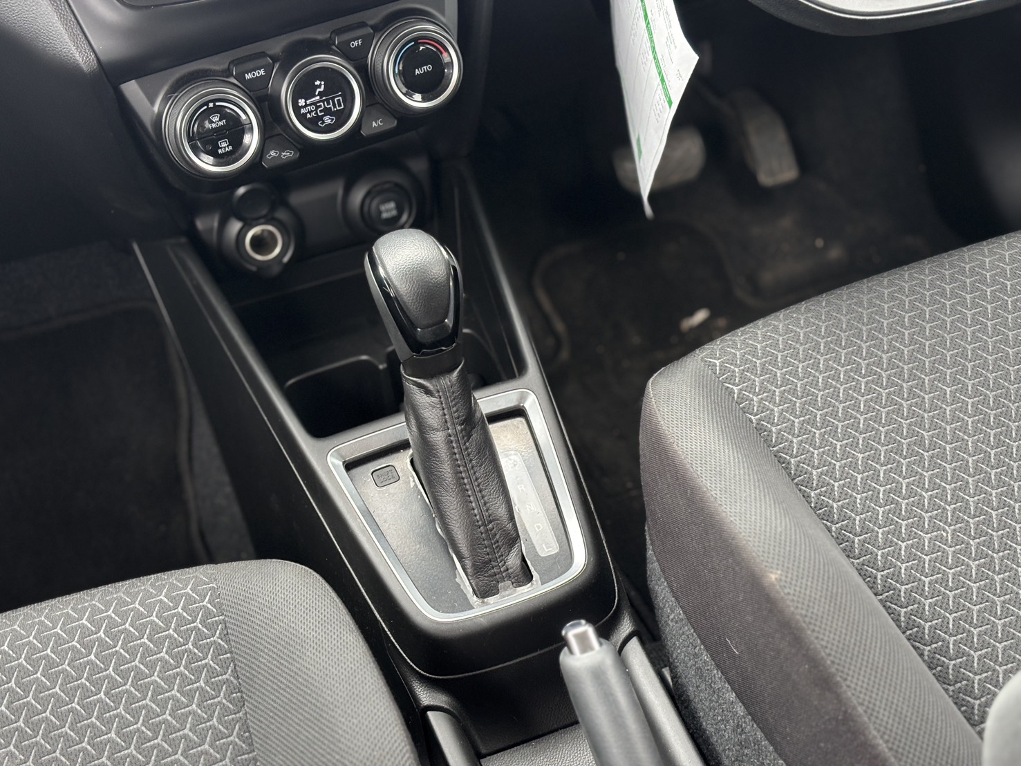 Suzuki Swift 1.2 GL Hatchback AT 2021