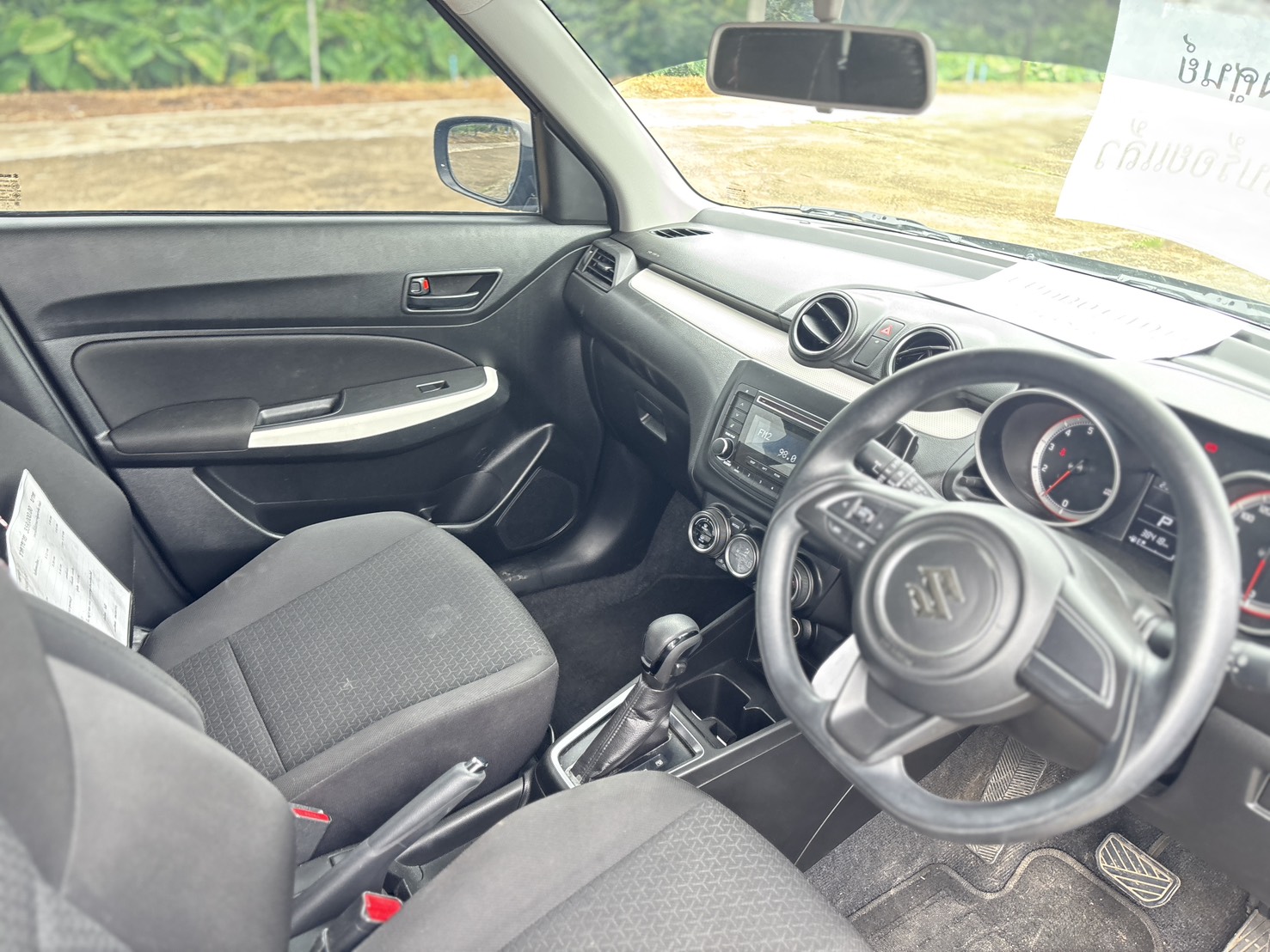 Suzuki Swift 1.2 GL Hatchback AT 2021