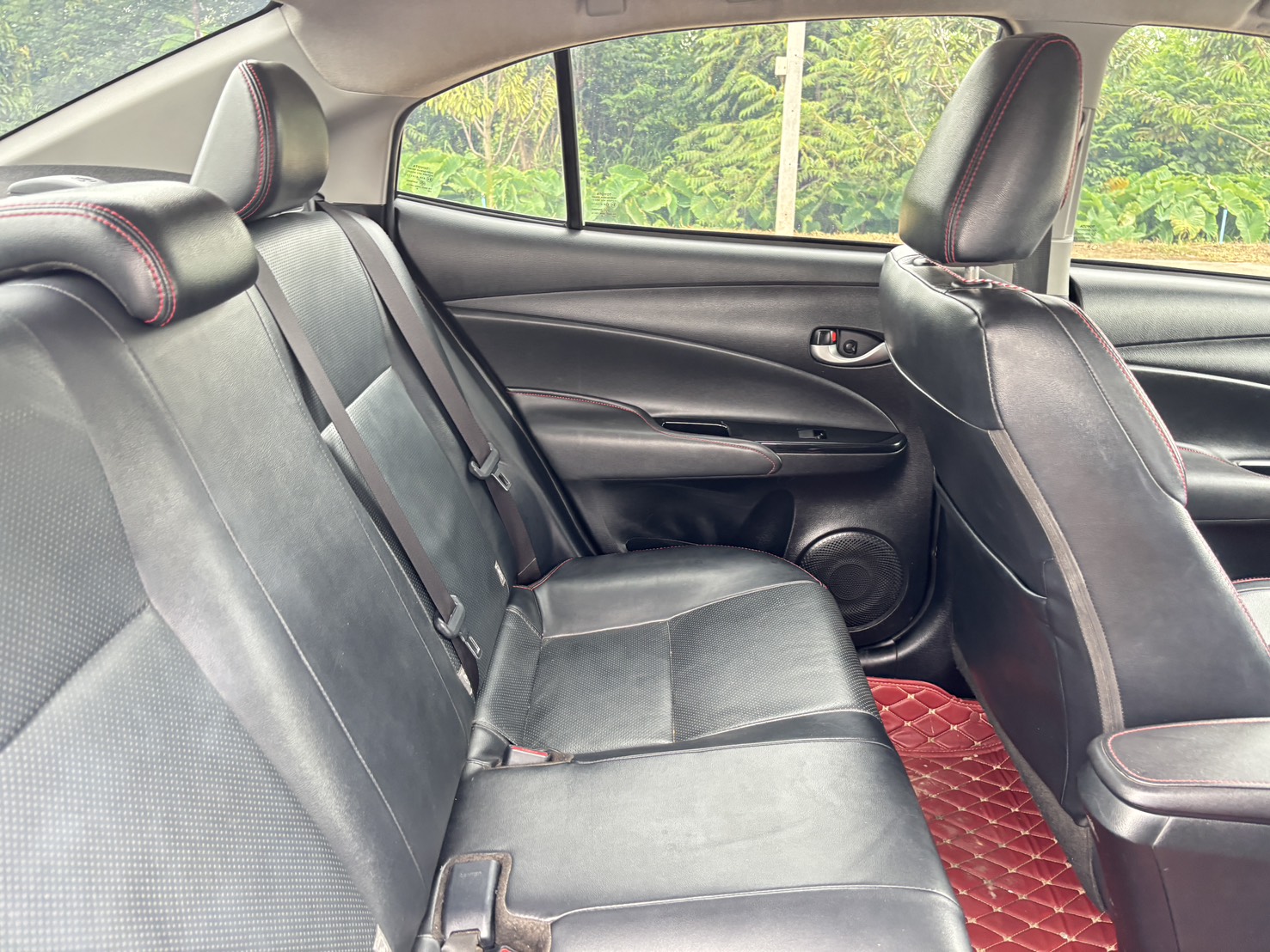 Toyota Yaris ATIV 1.2 High Sport Premium AT 2019