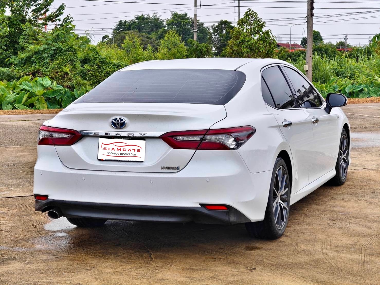 Toyota Camry 2.5 Hybrid Premium Sedan AT ปี2022