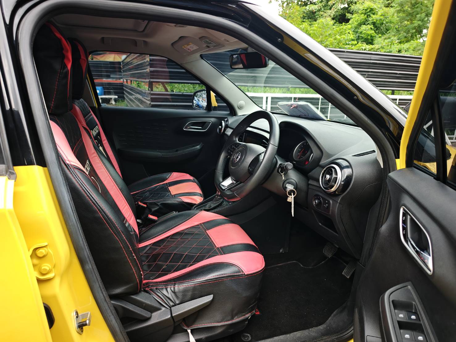 MG MG3 1.5 Hatchback X Sunroof AT 2020