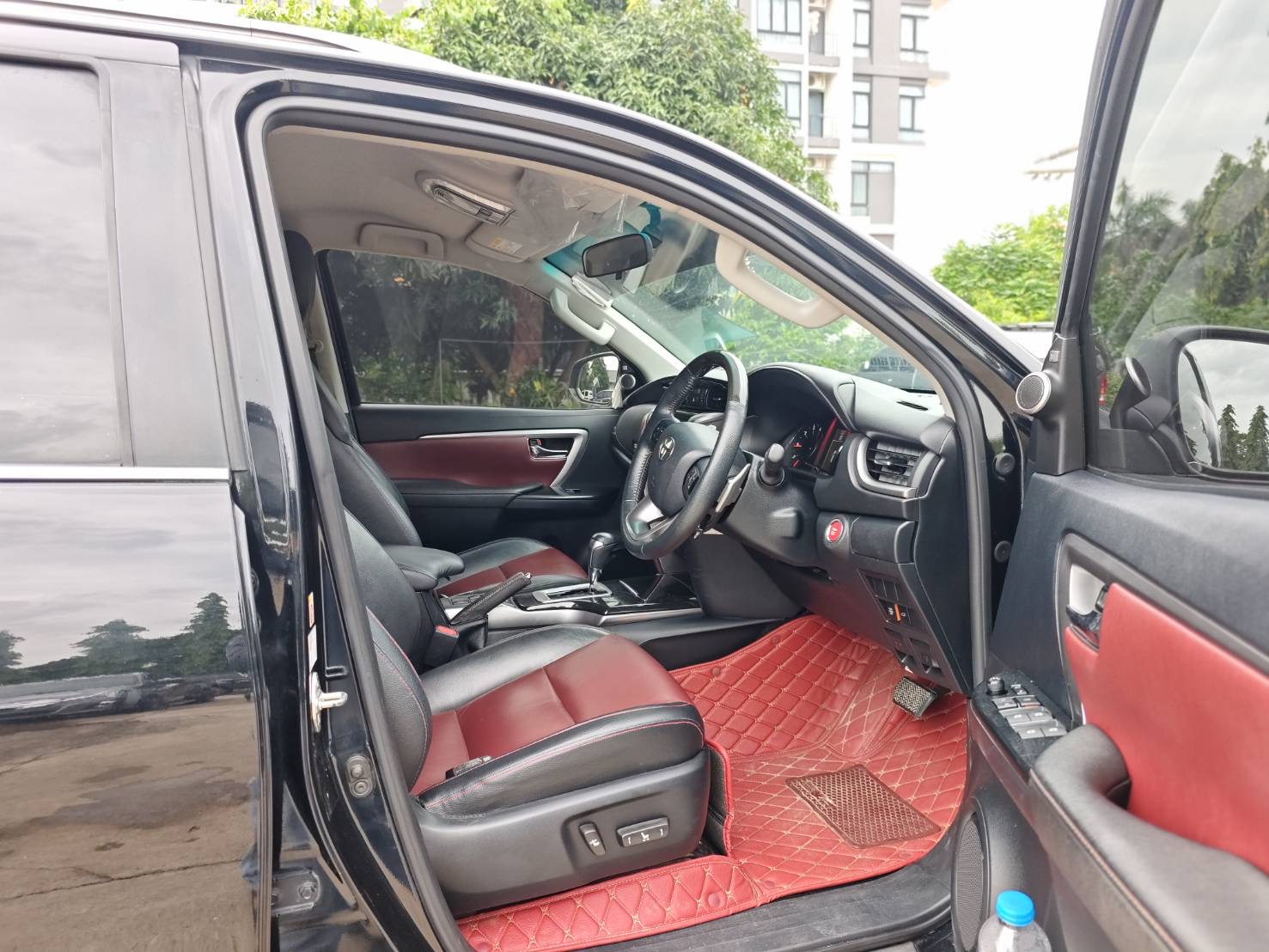 Toyota Fortuner 2.8 V TRD Sportivo SUV AT 2017