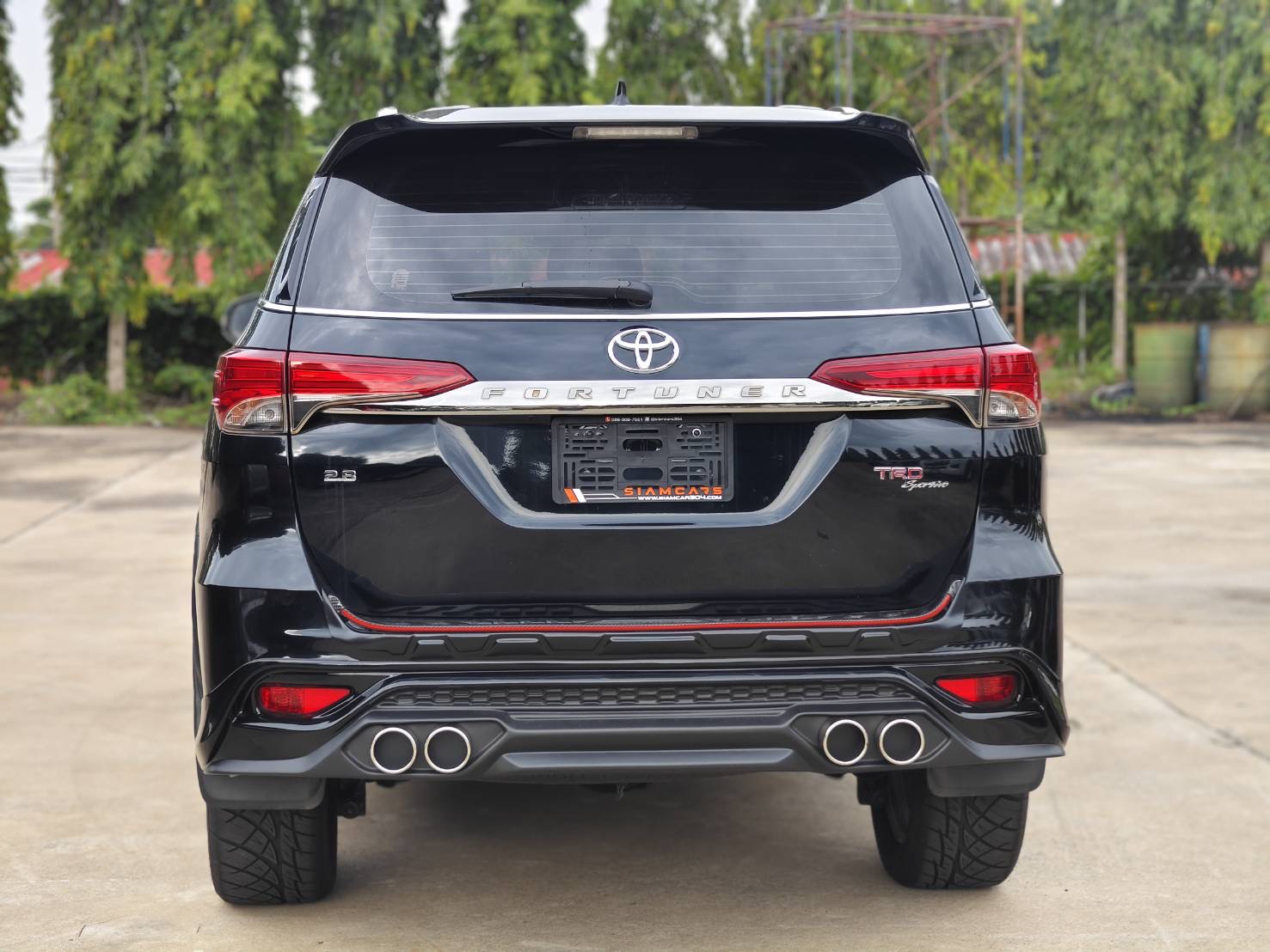 Toyota Fortuner 2.8 V TRD Sportivo SUV AT 2017