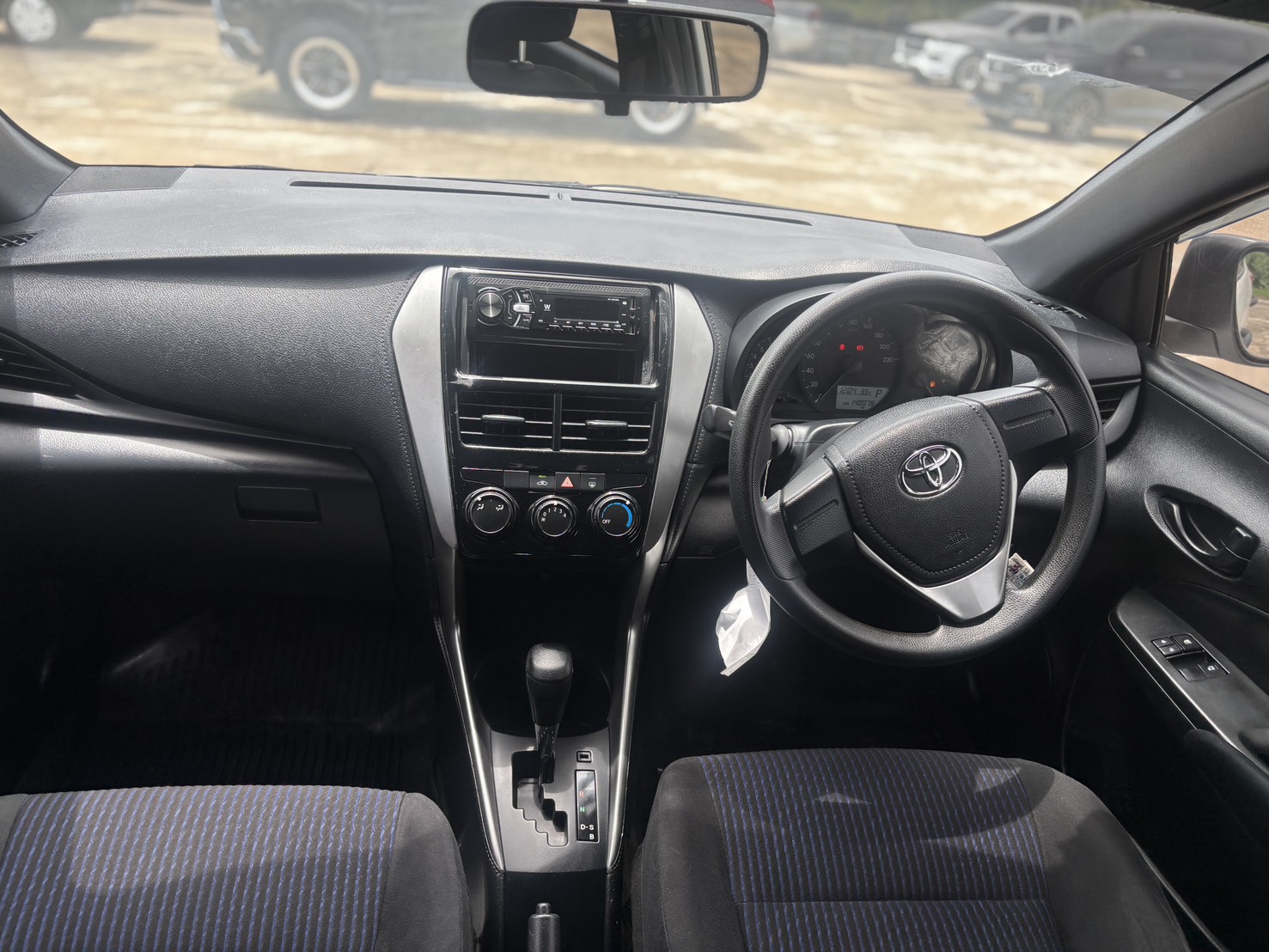 Toyota Yaris 1.2 J Eco Hatchback AT 2018