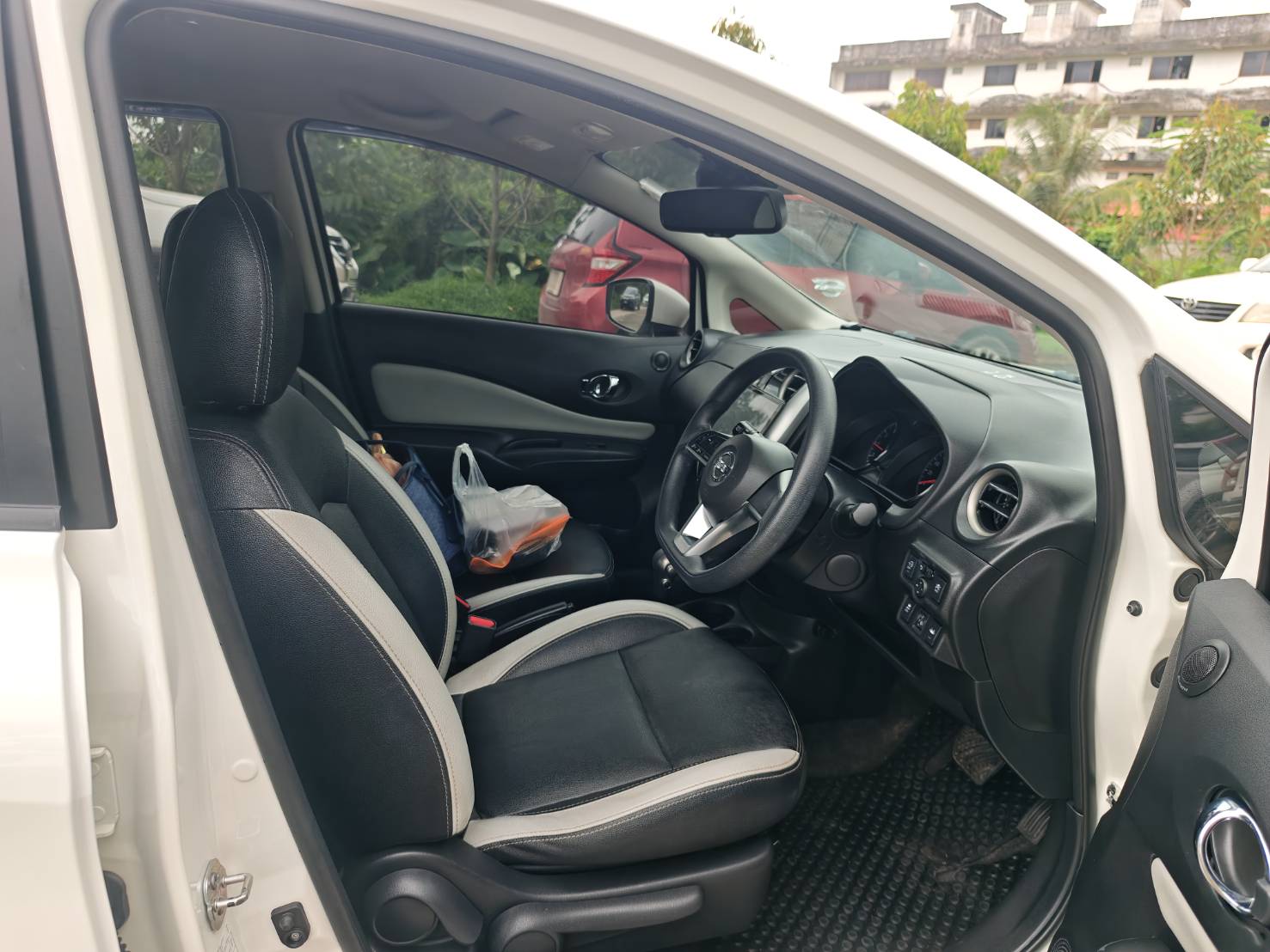 Nissan Note 1.2 VL Hatchback AT 2020