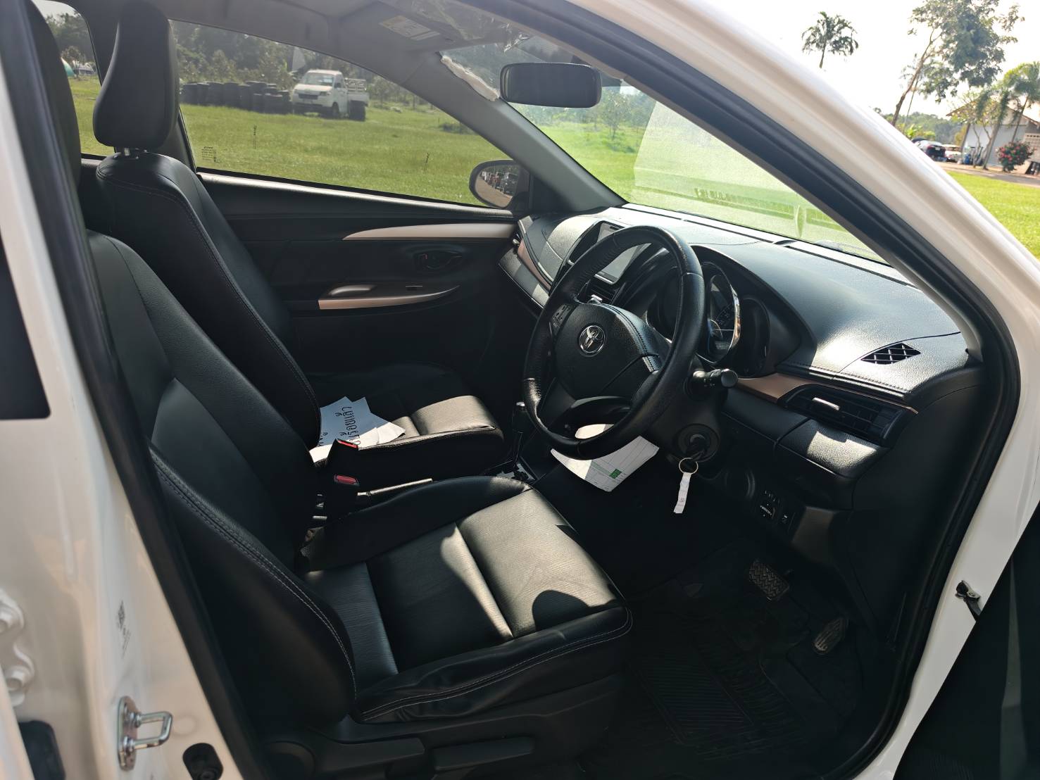 Toyota Vios 1.5 Mid Sedan AT ปี 2021