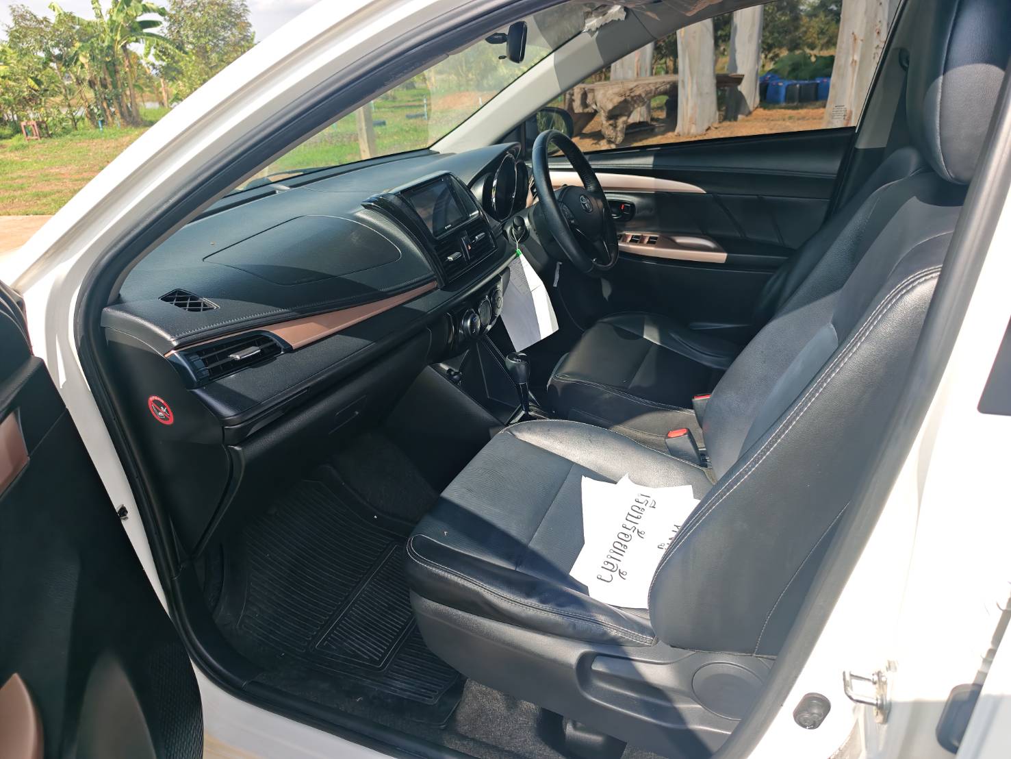 Toyota Vios 1.5 Mid Sedan AT ปี 2021
