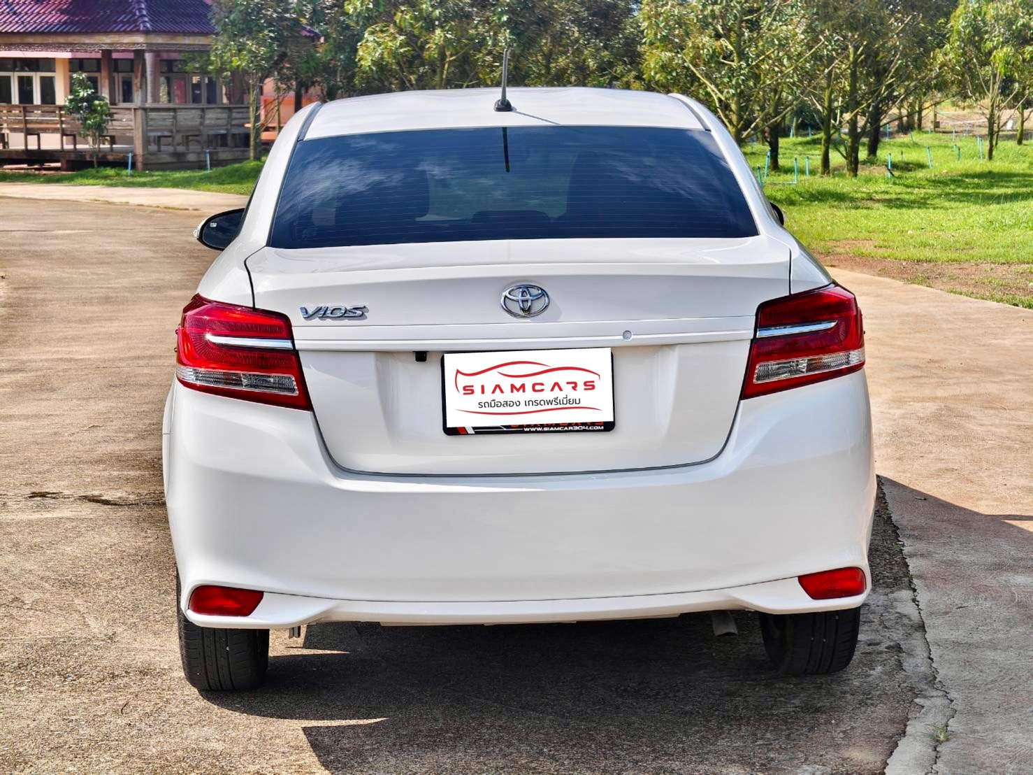 Toyota Vios 1.5 Mid Sedan AT ปี 2021