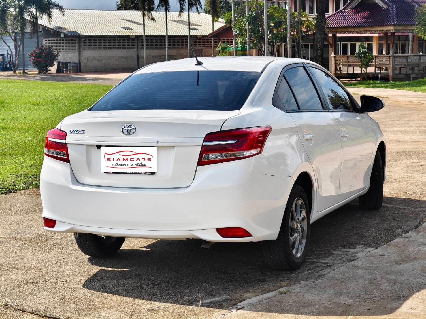 Toyota Vios 1.5 Mid Sedan AT ปี 2021